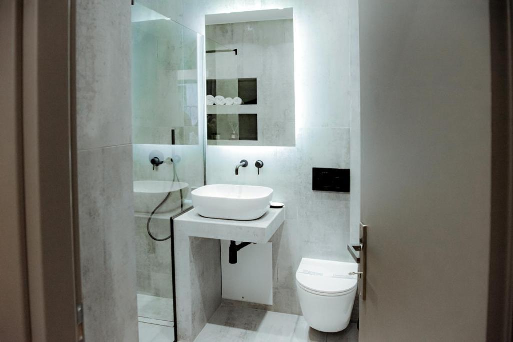 Athens Muses Suites Kültér fotó